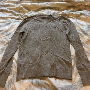 American Eagle Long Sleeve